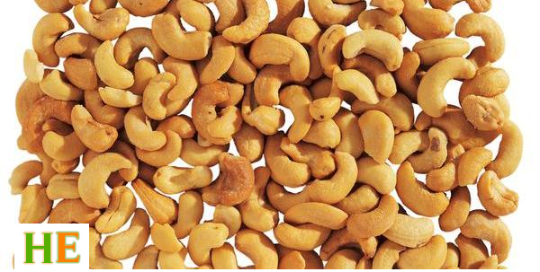 Health benefits of almonds and cashews main